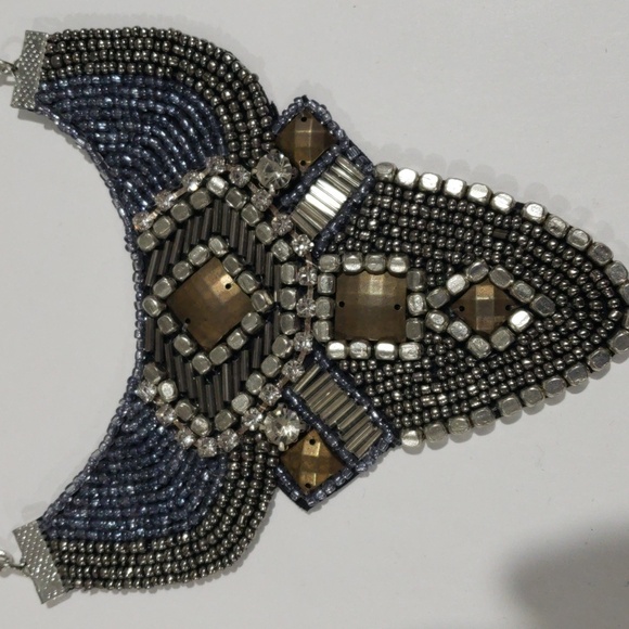 Vintage-Inspired Silver Mosaic Statement Necklace - Women's Fashion Jewelry - Picture 5 of 10